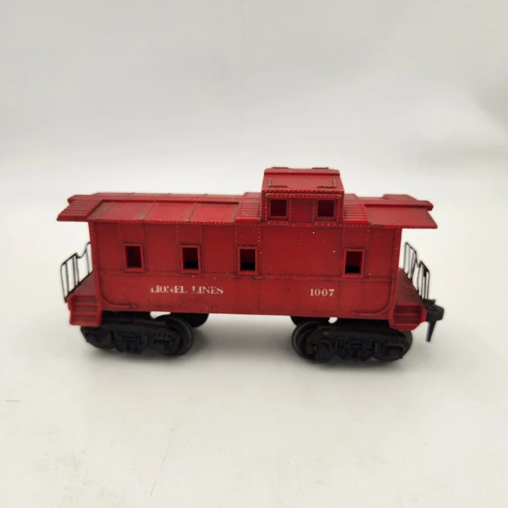 Lionel Lines 1007 Caboose Red O27 Gauge Postwar Model Train Rolling Stock